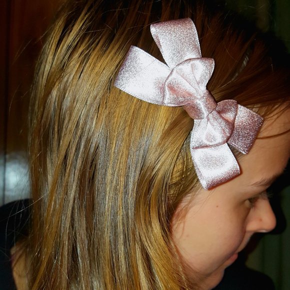 Rose Gold Hair Bow - Picture 4 of 4
